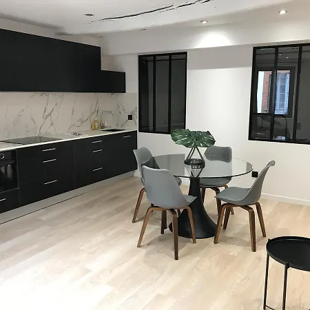Le Quai Des Artistes Appartement